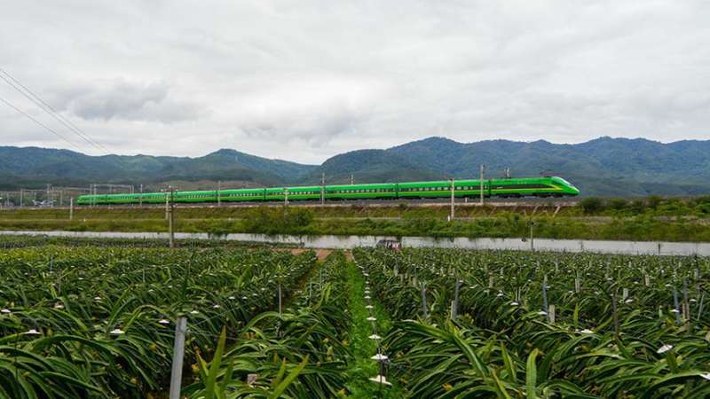  春运暖心服务升级，国铁昆明局投放爱心便民凳；无座旅客乘车更舒适。 新闻 春运暖心服务升级，国铁昆明局投放爱心便民凳；无座旅客乘车更舒适。 新闻 春运暖心服务升级，国铁昆明局投放爱心便民凳；无座旅客乘车更舒适。 新闻 春运暖心服务升级，国铁昆明局投放爱心便民凳；无座旅客乘车更舒适。 新闻 春运暖心服务升级，国铁昆明局投放爱心便民凳；无座旅客乘车更舒适。 新闻