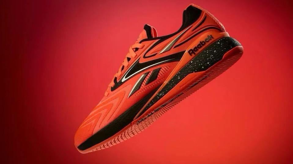  认知症照护指南：中日经验复用路径与实操策略 企业服务